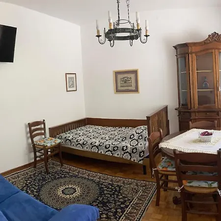 Casa Del Nonno Leone Lägenhet *
