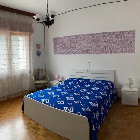 Casa Del Nonno Leone Lägenhet