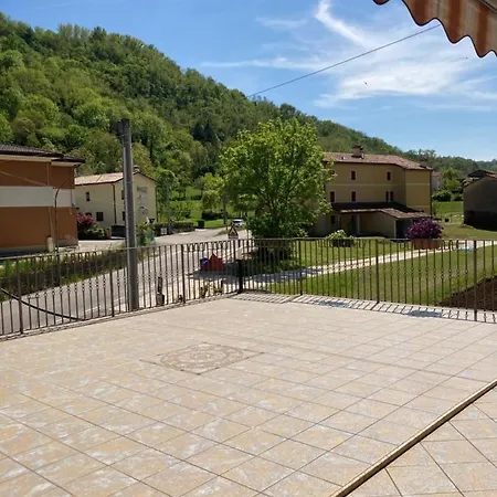 Casa Del Nonno Leone Lägenhet *