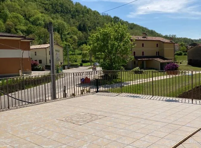 Casa Del Nonno Leone Lägenhet *