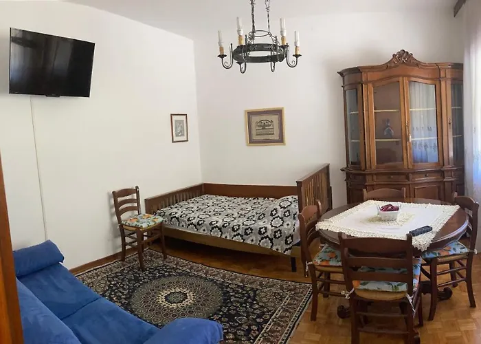 Casa Del Nonno Leone Lägenhet *